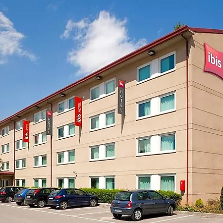 Hotel Ibis Cornella