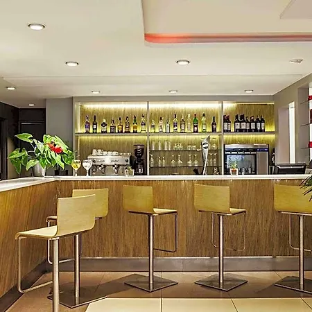 Hotel Ibis Cornella Cornellà de Llobregat