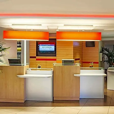 Ibis Cornella Hotel Cornellà de Llobregat