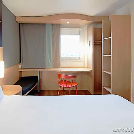 Ibis Cornella 2* Cornellá de Llobregat