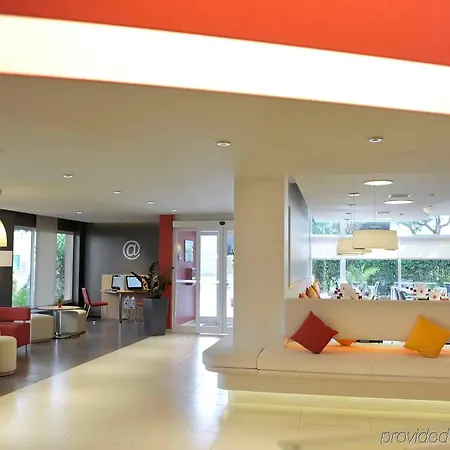 Ibis Cornella Hotel Cornellá de Llobregat