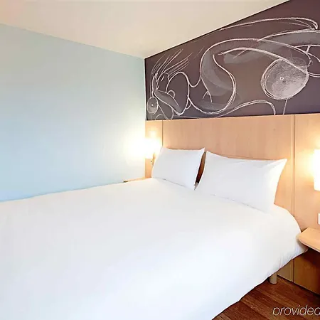 Hotel Ibis Cornella Cornellá de Llobregat