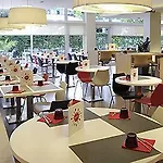 Ibis Cornella Hotel 2*