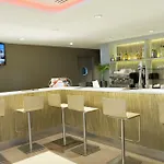 Ibis Cornella Hotel 2*