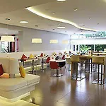 Ibis Cornella