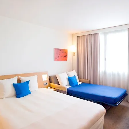 Ibis Cornella Szálloda 2*