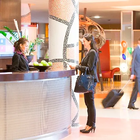 Ibis Cornella Szálloda Cornellà de Llobregat