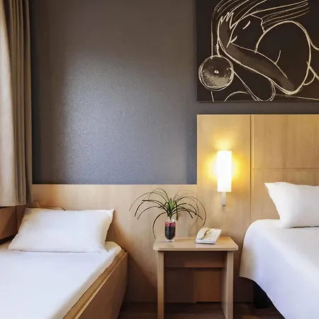 Ibis Cornella 2* Cornellà de Llobregat