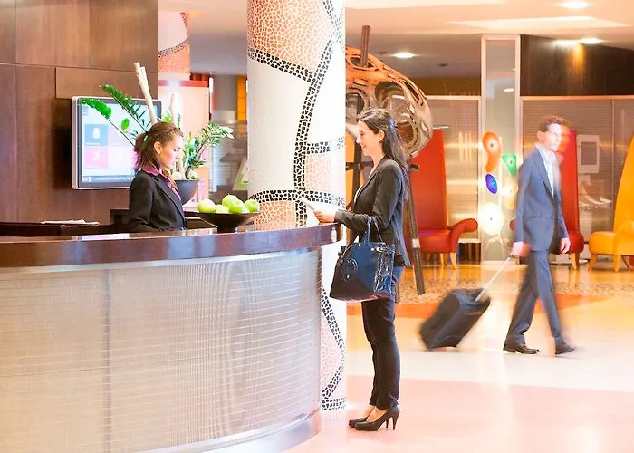 Ibis Cornella מלון קורנלה דה יוברגאט